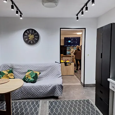 Mieszkanie 3 Pokoje-faktura *